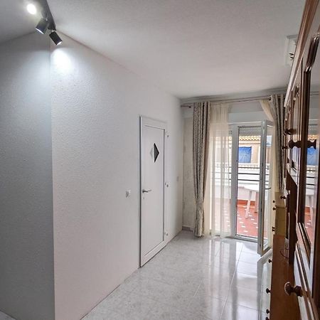 Cozy Apartment Near The Sea 또레비에하 외부 사진