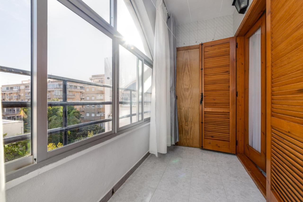 Cozy Apartment Near The Sea 또레비에하 외부 사진